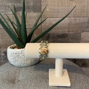 Boho Bangle with stone